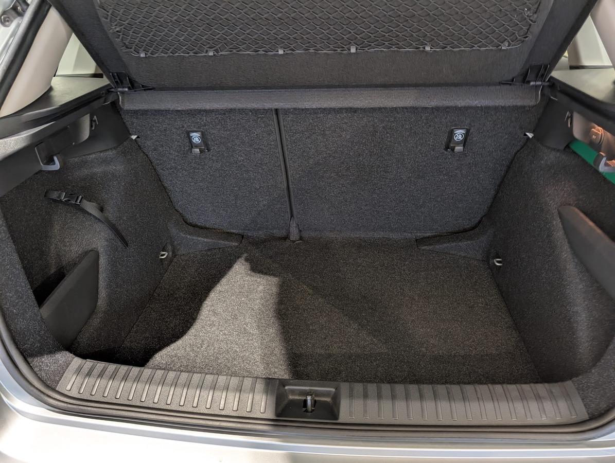 Skoda Kamiq 1.0TSI Garantie 2-Z-Klima  App PDC SHZ