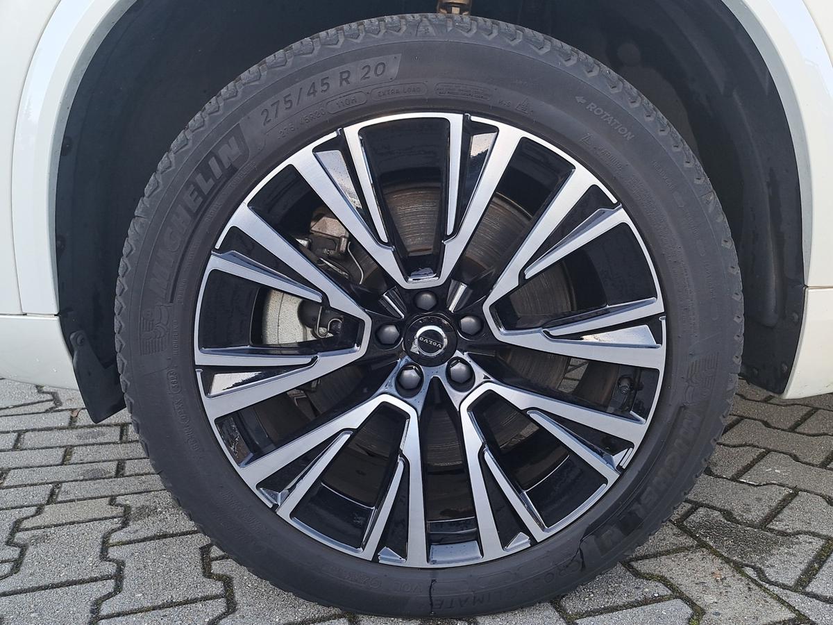Volvo XC90 T8 Plug-In Hybrid AWD Ultimate*HEAD-UP-D*PANO-DACH*AHK*