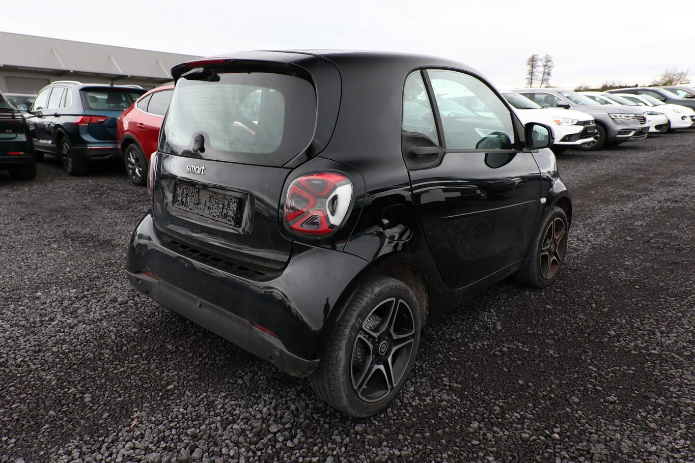 Smart ForTwo coupe EQ prime LED Nav Pano Kam PDC SHZ
