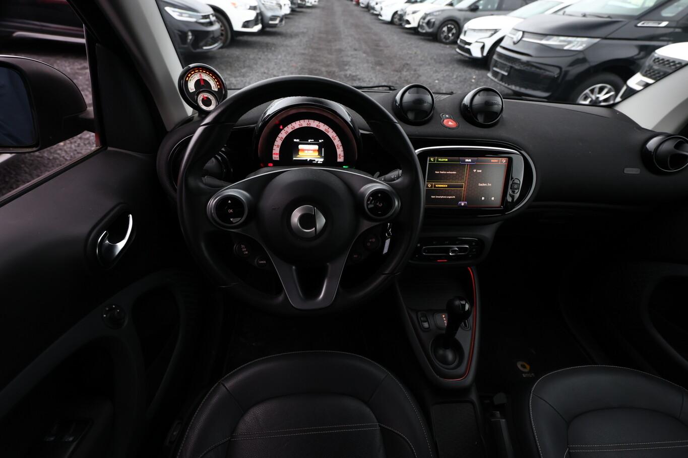 Smart ForTwo coupe EQ prime LED Nav Pano Kam PDC SHZ