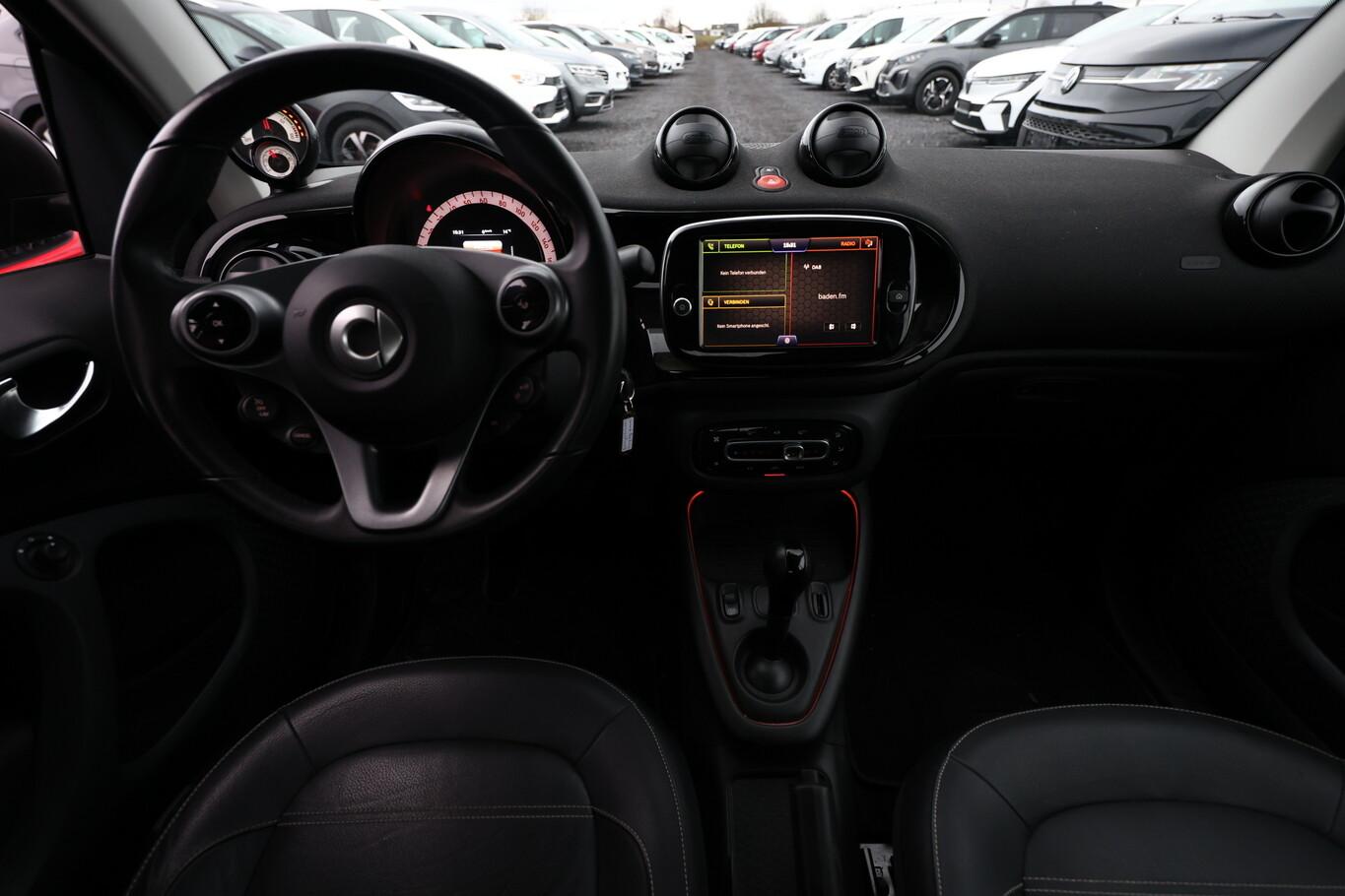 Smart ForTwo coupe EQ prime LED Nav Pano Kam PDC SHZ