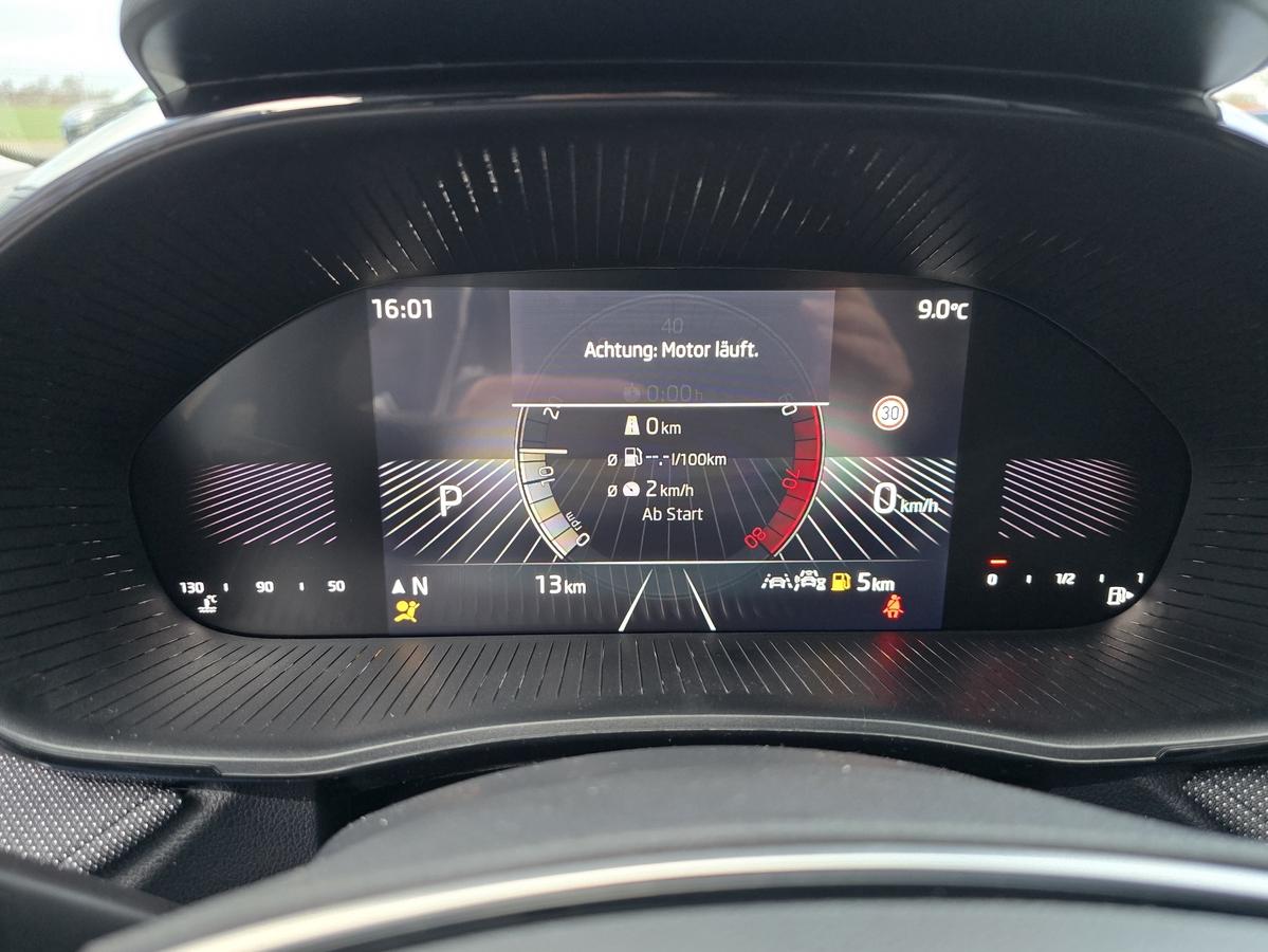 Skoda Fabia 1.0 TSI Selection 115 PS DSG EFK LED SHZ KLIMA  ALU