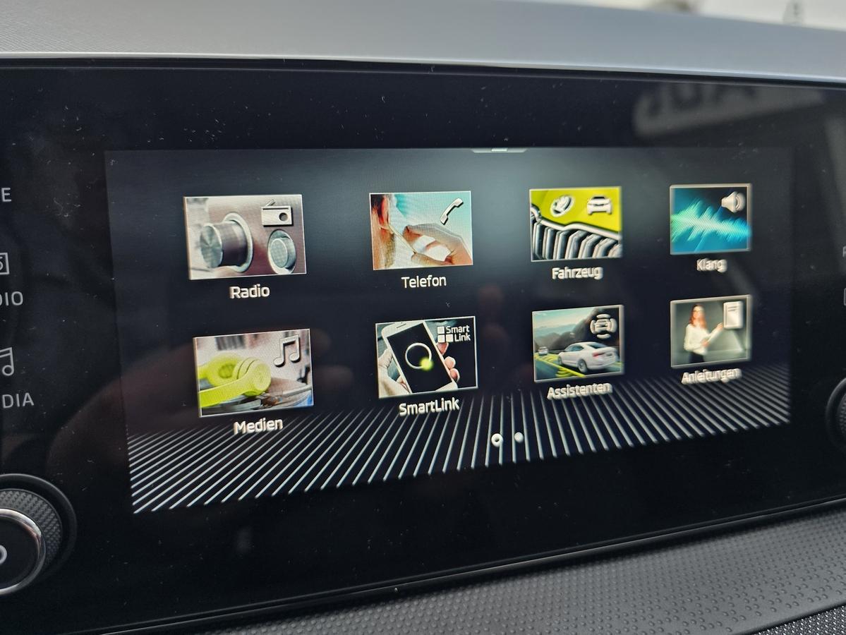 Skoda Fabia 1.0 TSI Selection 115 PS DSG EFK LED SHZ KLIMA  ALU