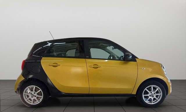 Smart ForFour *Navi*Klimaautom*Faltdach*SHZ*