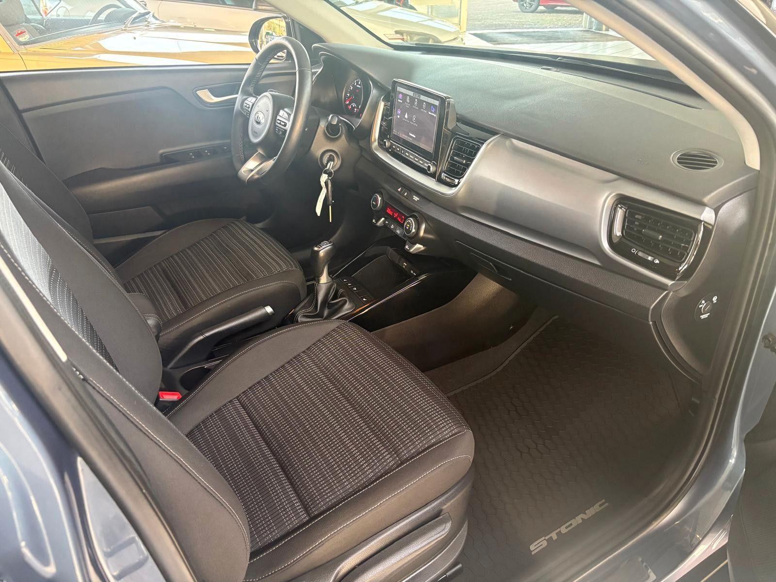 Kia Stonic Vision *SHZ LHZ RFK PDC NAVI LED u.v.m*