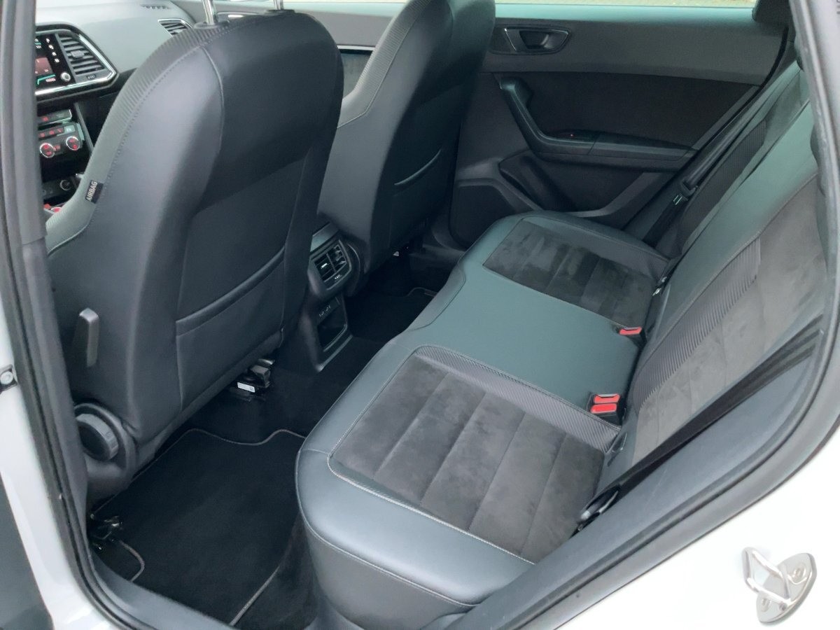 Cupra Ateca 2.0 TSI 4Drive AHK,KAMERA,LED,Navi