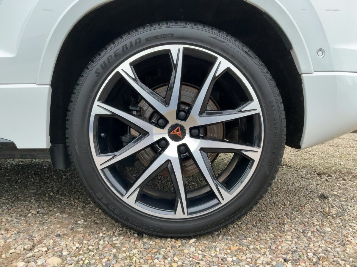 Cupra Ateca 2.0 TSI 4Drive AHK,KAMERA,LED,Navi