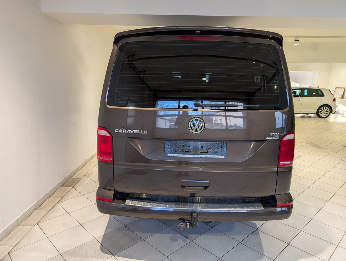 Volkswagen T6 Caravelle 9 Sitzer 3-Zonen-Klima Navi AHK GRA
