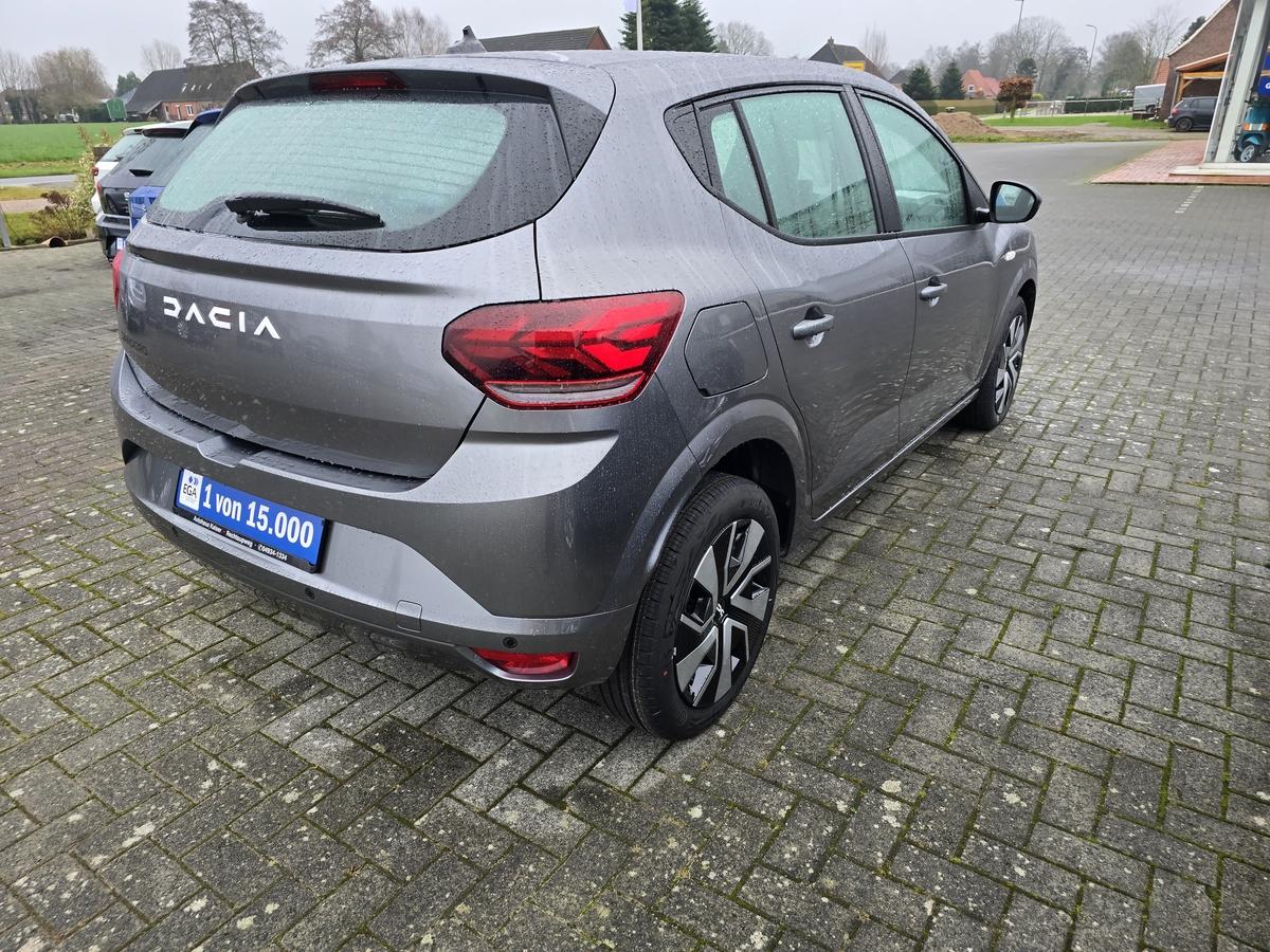 Dacia Sandero Expression KAMERA+SHZ+PDC+DAB+ KLIMA 1.0 TCe..