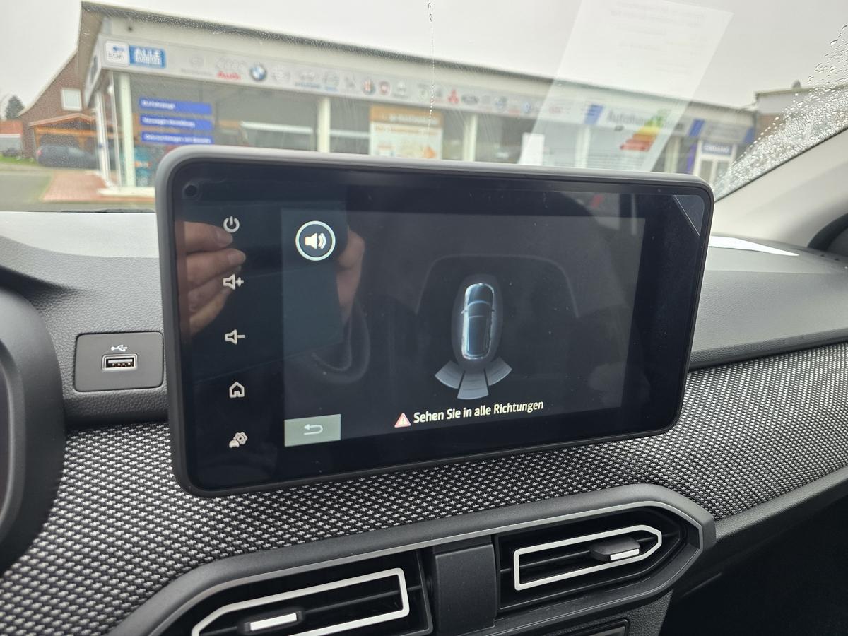 Dacia Sandero Expression KAMERA+SHZ+PDC+DAB+ KLIMA 1.0 TCe..