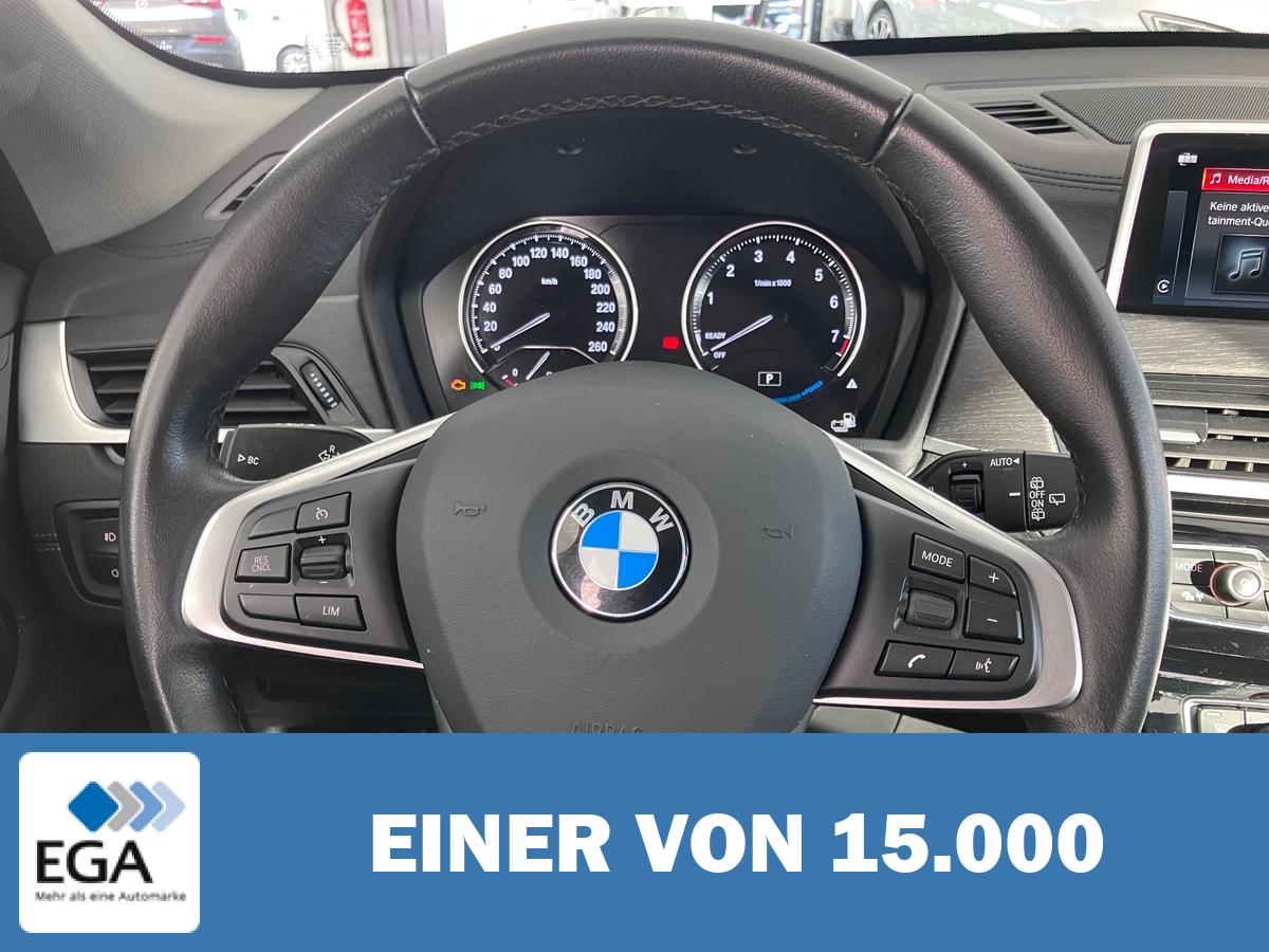 BMW X1 xDrive25e xLine Automatik - Leder/ Navi/ Sitzh.