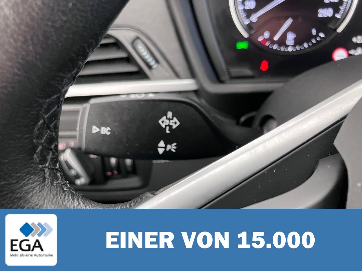 BMW X1 xDrive25e xLine Automatik - Leder/ Navi/ Sitzh.