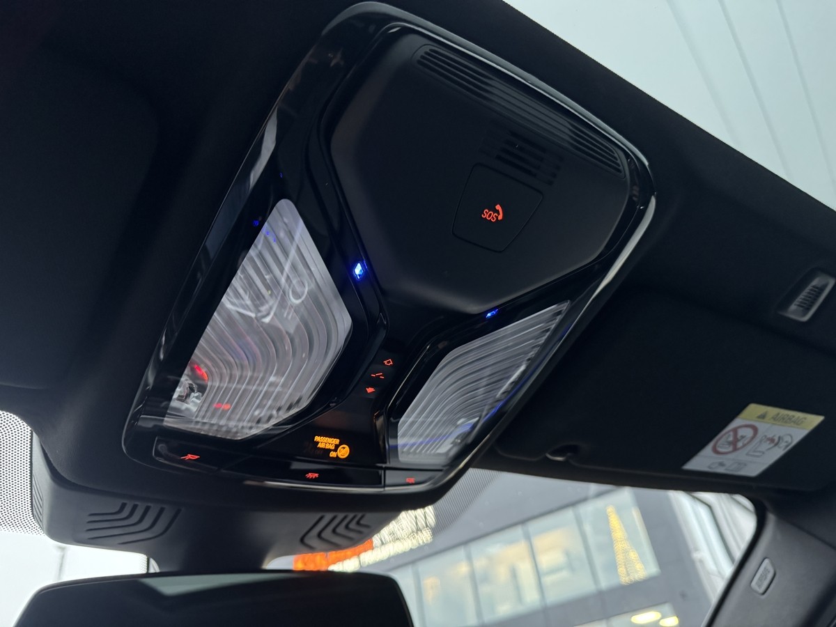 BMW 530 d A+AHK+Leder+Laser+Pano+Head-Up