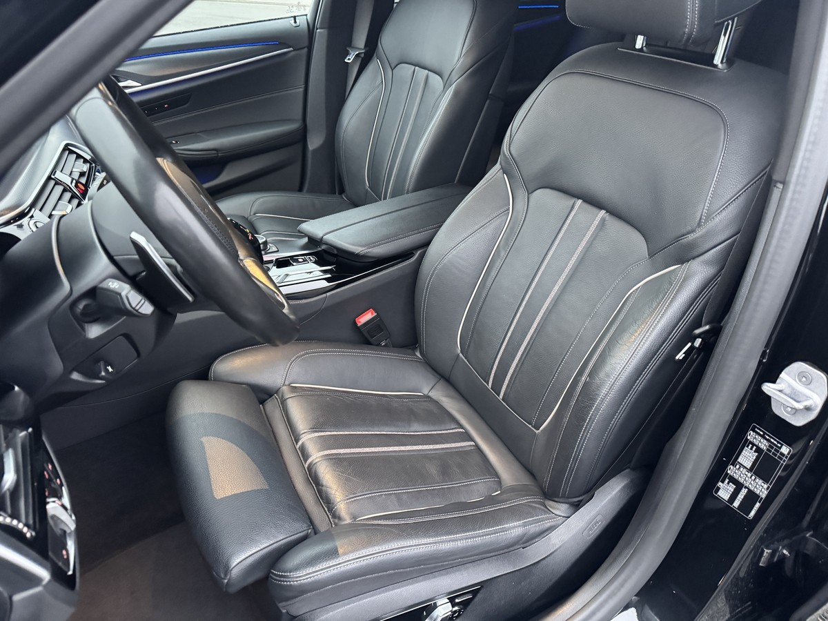 BMW 530 d A+AHK+Leder+Laser+Pano+Head-Up