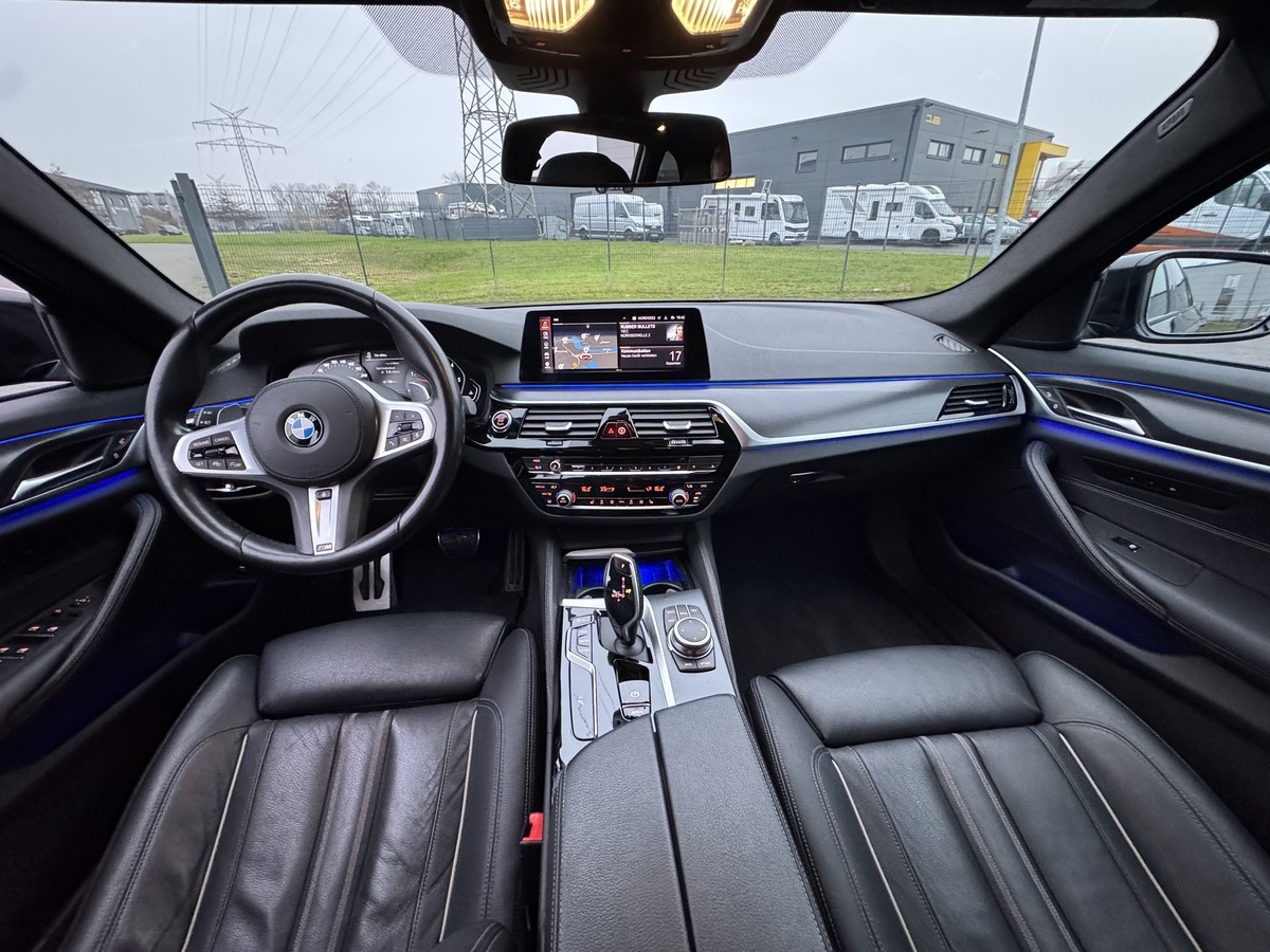BMW 530 d A+AHK+Leder+Laser+Pano+Head-Up
