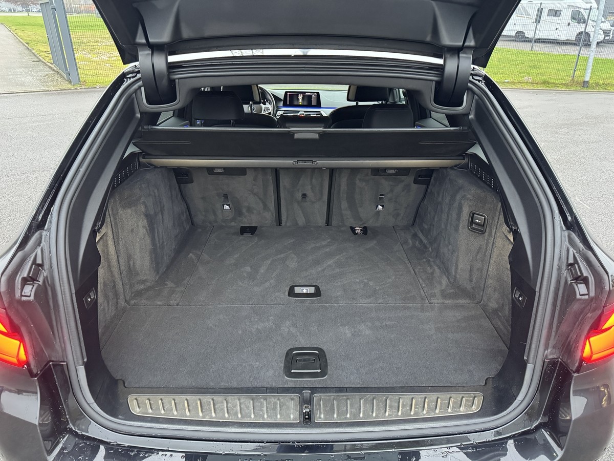 BMW 530 d A+AHK+Leder+Laser+Pano+Head-Up