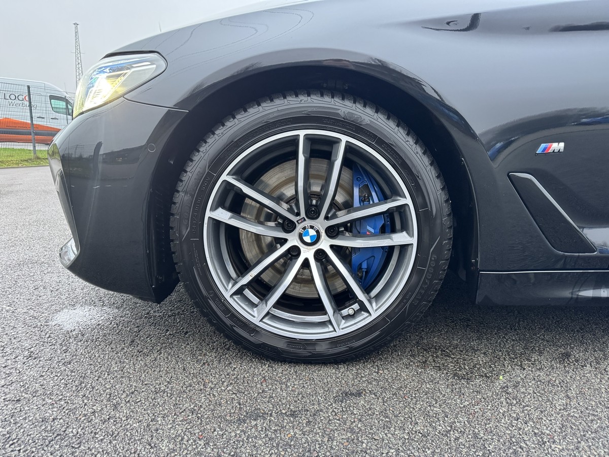 BMW 530 d A+AHK+Leder+Laser+Pano+Head-Up