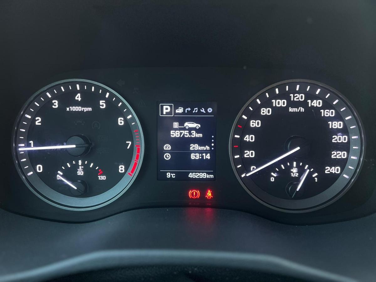 Hyundai Tucson 1.6 Trend 2WD Kl.Auto. - Sitzh - PDCv+h - RKam - Navi