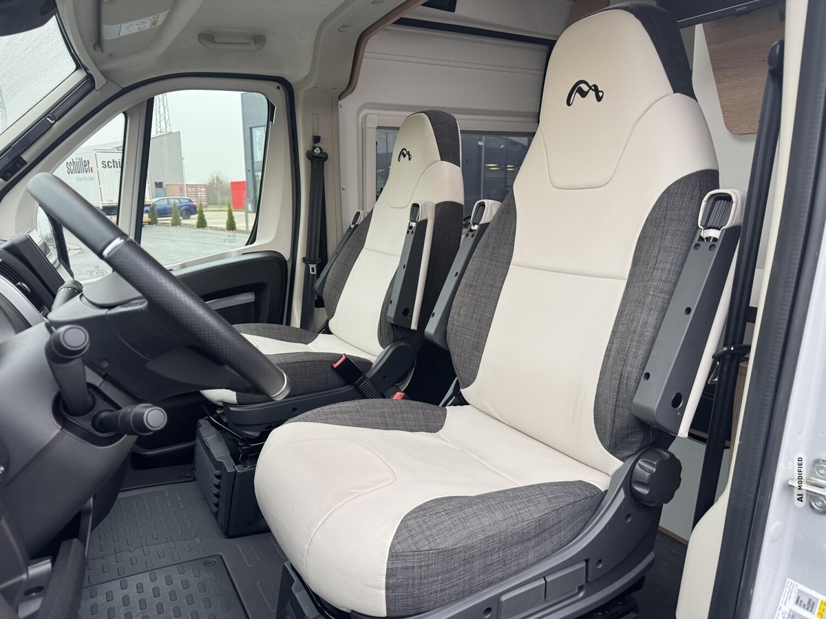 Mooveo Van 60 EB Solar+Sat TV+AHK+Leder+Markise
