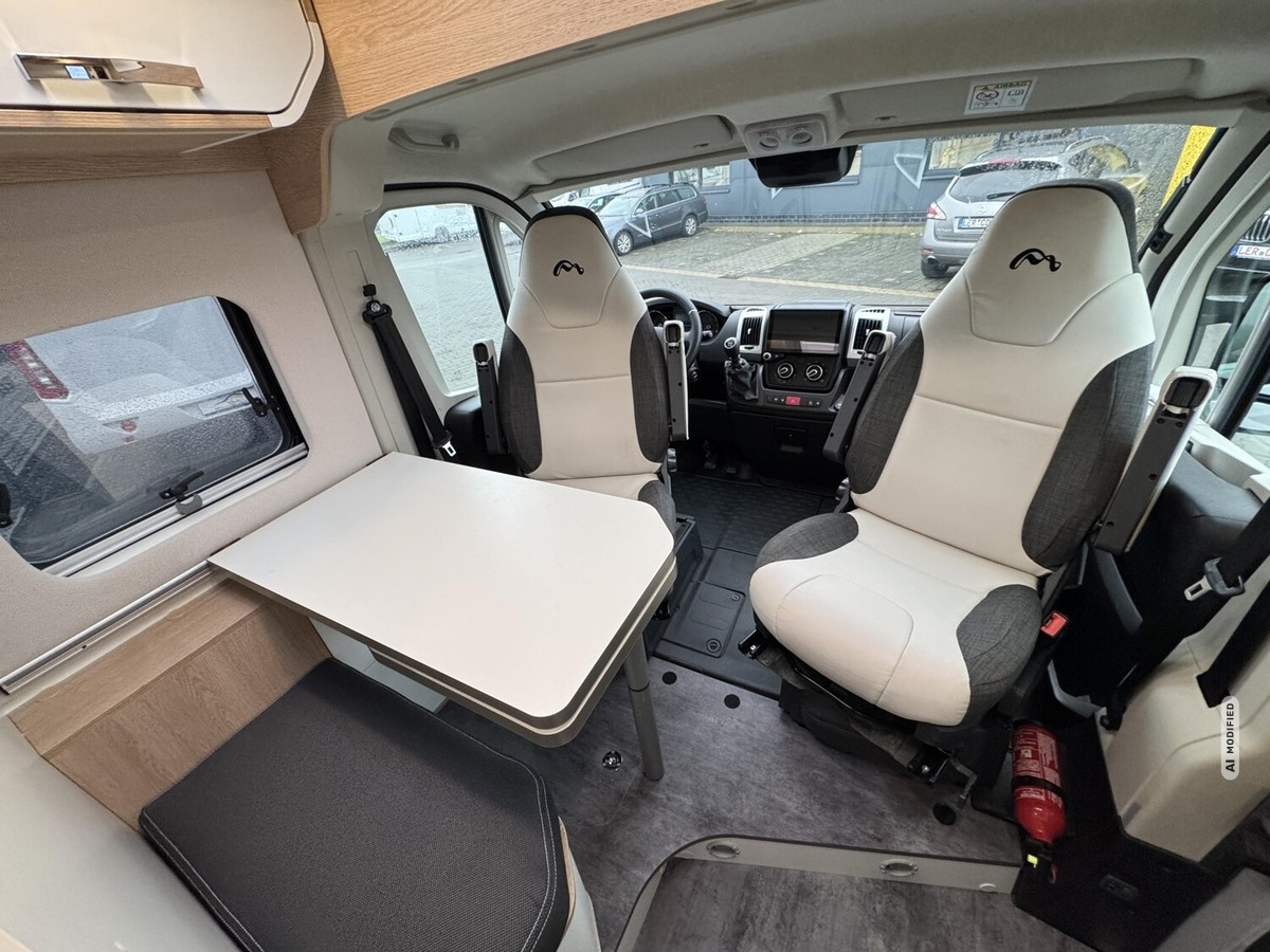 Mooveo Van 60 EB Solar+Sat TV+AHK+Leder+Markise