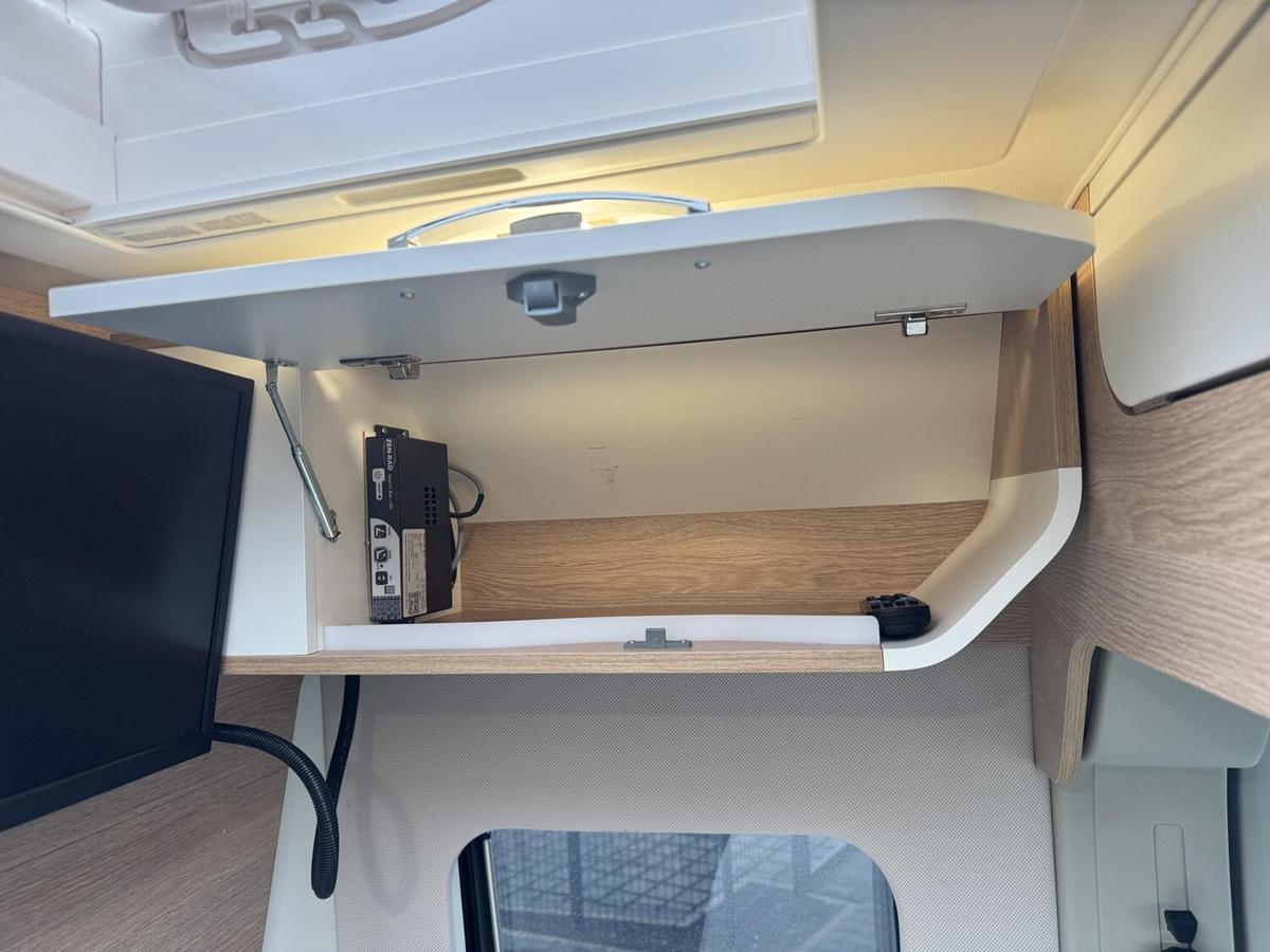 Mooveo Van 60 EB Solar+Sat TV+AHK+Leder+Markise