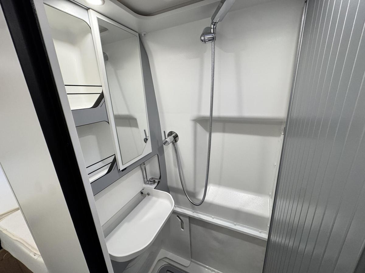 Mooveo Van 60 EB Solar+Sat TV+AHK+Leder+Markise