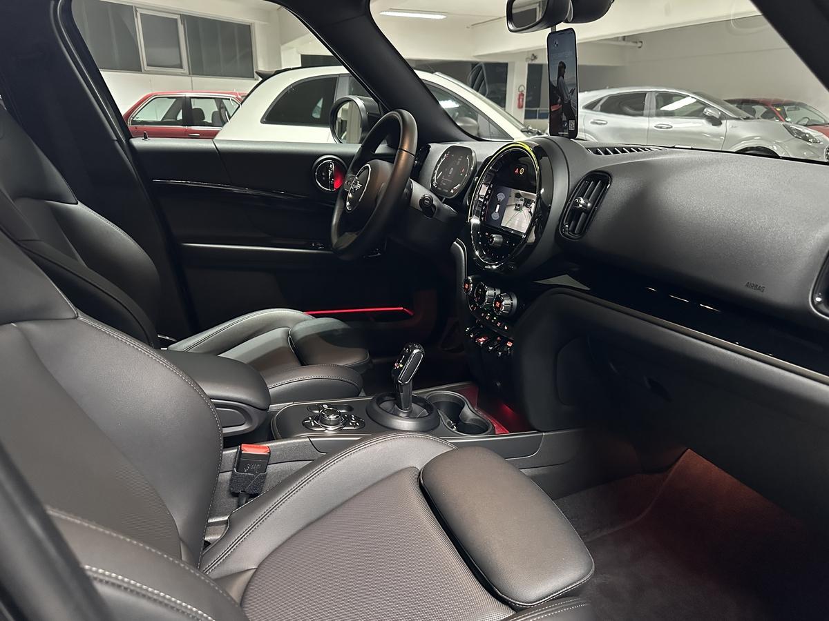 MINI Cooper Countryman Classic Trim Navi. Leder Kamera LED Sitzhz