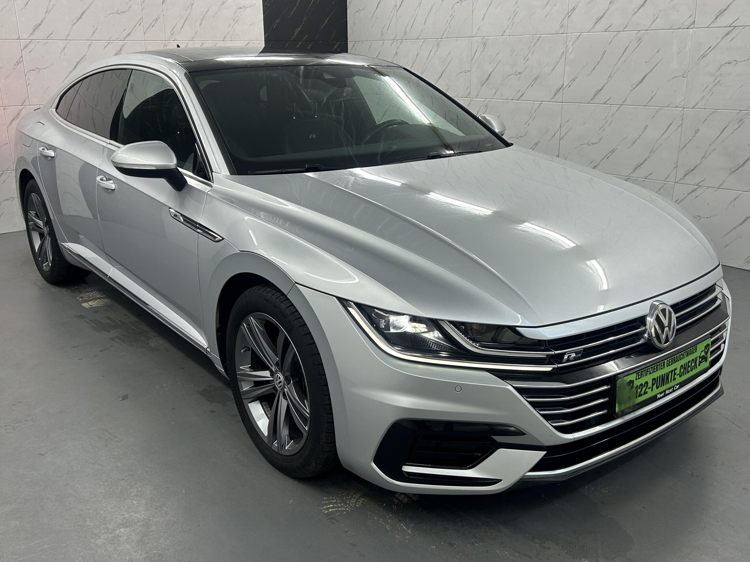 Volkswagen Arteon R-Line+DSG+ACC+AHK+Pano+LED+Kamara+Navi