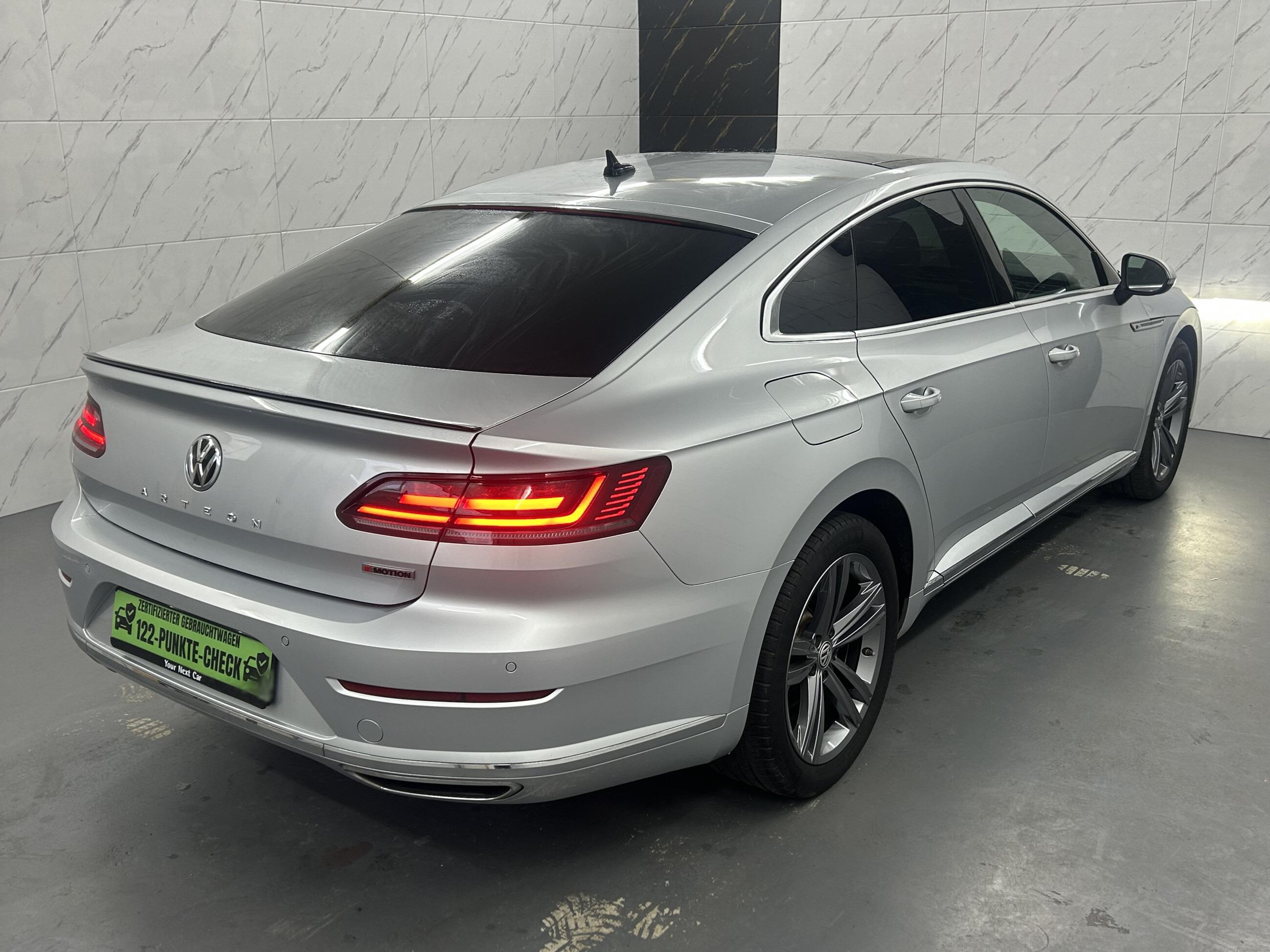 Volkswagen Arteon R-Line+DSG+ACC+AHK+Pano+LED+Kamara+Navi