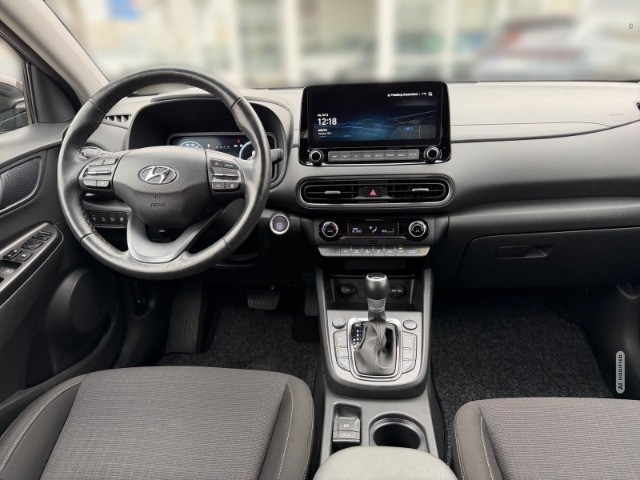 Hyundai KONA Prime HUD Navi Digitales Cockpit Soundsystem LED ACC Apple CarPlay Android 