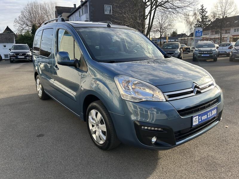 Citroën Berlingo 1.2 PURETECH 110 SHINE KLIMA*SHZG*NAVI*PANORAMADACH