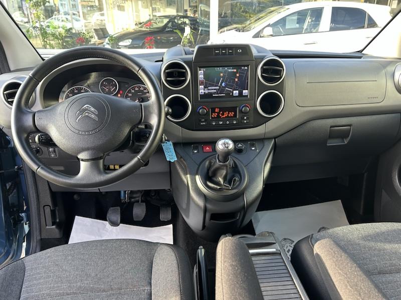 Citroën Berlingo 1.2 PURETECH 110 SHINE KLIMA*SHZG*NAVI*PANORAMADACH