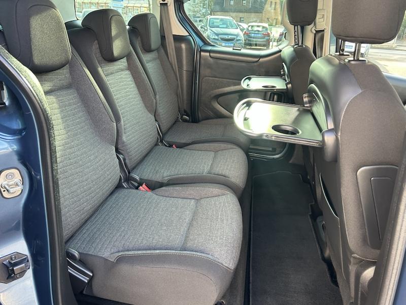 Citroën Berlingo 1.2 PURETECH 110 SHINE KLIMA*SHZG*NAVI*PANORAMADACH