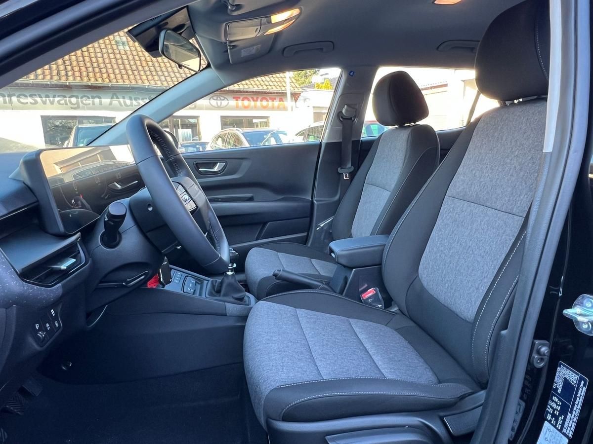 Kia Stonic 1.0 T-GDI - Navi - Lenkrad+Sitzhzg - R.Kam - PDC v+h
