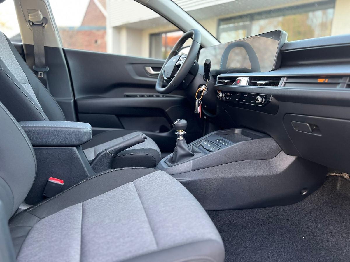 Kia Stonic 1.0 T-GDI - Navi - Lenkrad+Sitzhzg - R.Kam - PDC v+h