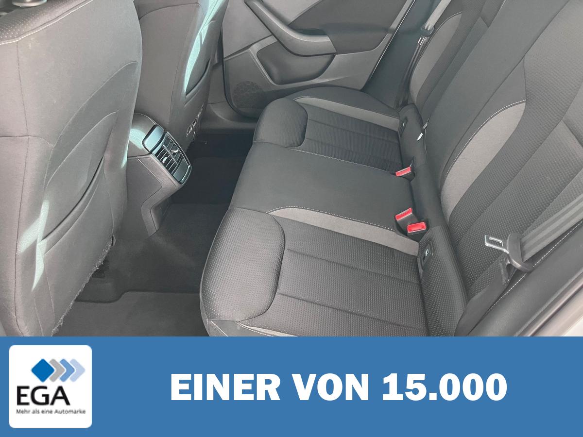 Skoda Kamiq 1.0 TSI Tour - AHK/ Navi/ CarPlay/ Kamera