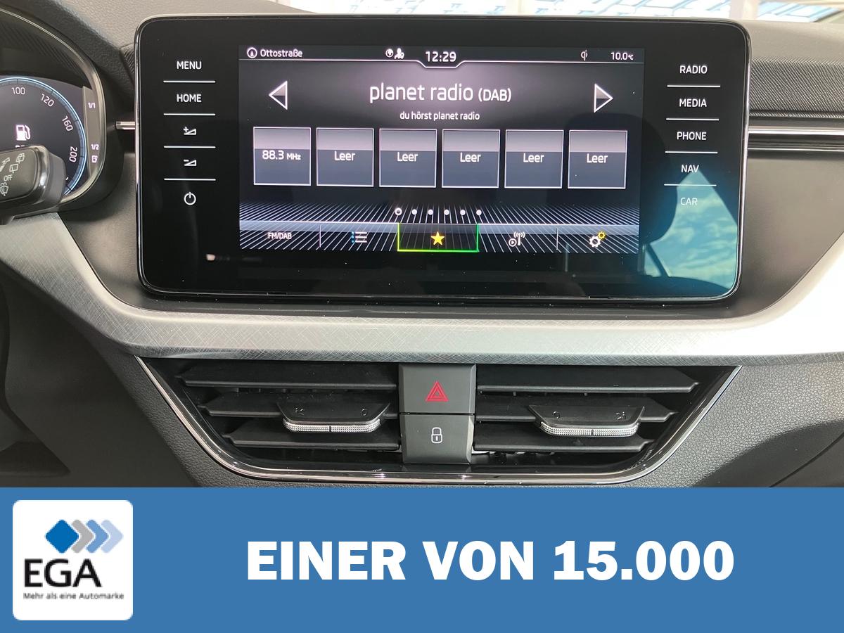 Skoda Kamiq 1.0 TSI Tour - AHK/ Navi/ CarPlay/ Kamera