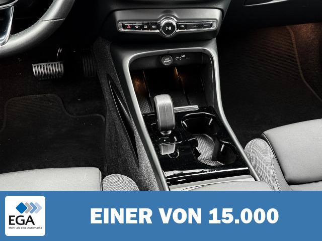 Volvo XC40 Core Recharge Single Motor Pure Electric 2WD Wärmepumpe StandHZG