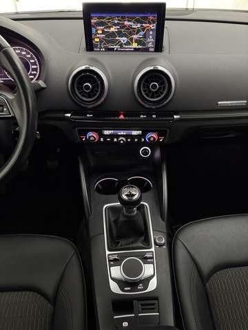 Audi A3 A3 Sportback 30 TFSI design LED#Navi#DAB#AHK