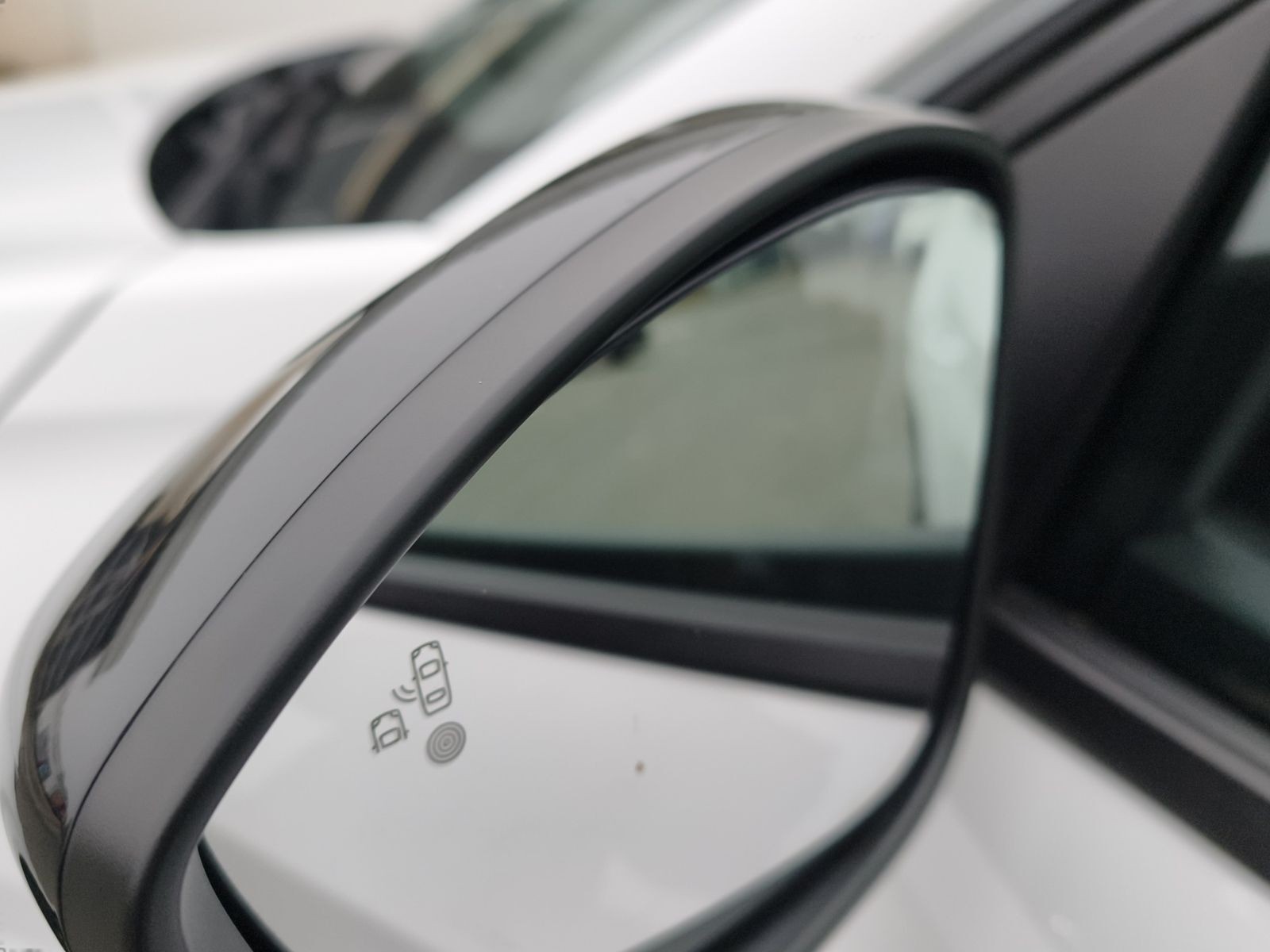 Peugeot 208 Allure/Totw./360°/ACC/SHZ/Klimaaut.
