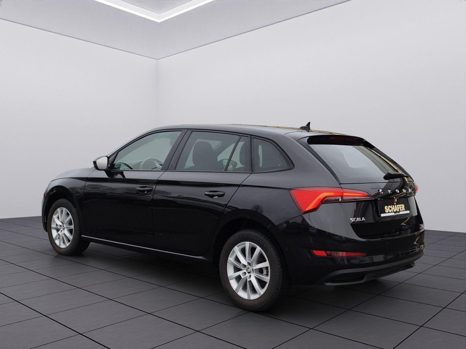 Skoda Scala Style/ACC/Einparkh. v+h/Ambientebel./SHZ