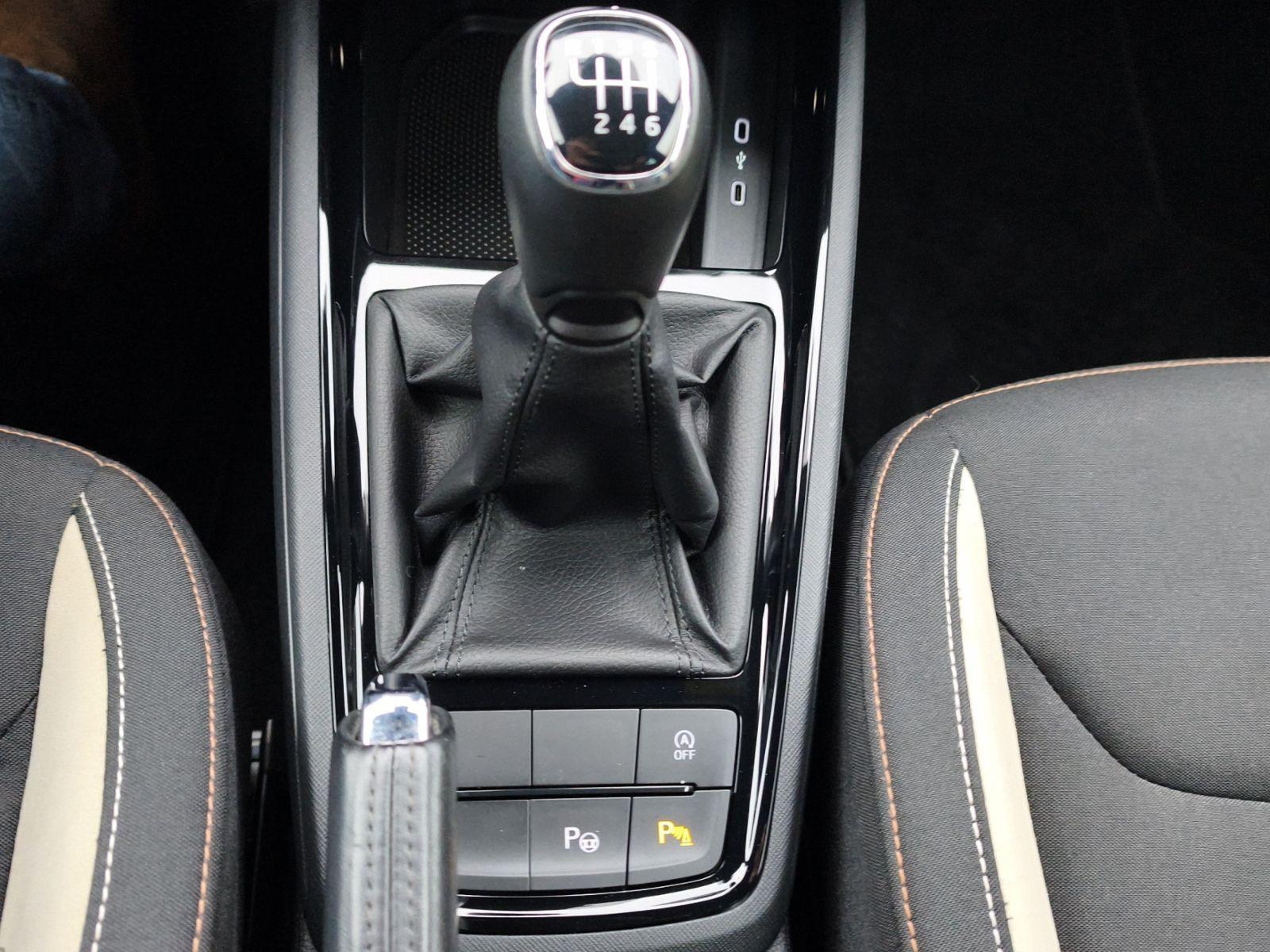 Skoda Scala Style/ACC/Einparkh. v+h/Ambientebel./SHZ