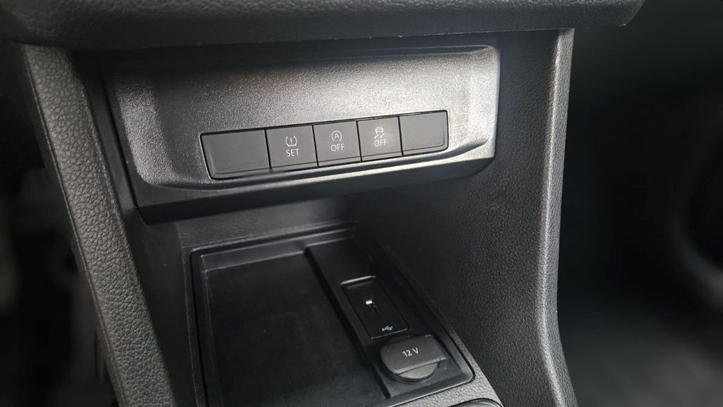 Volkswagen Caddy PKW Trendline BMT AHK 2.Hand