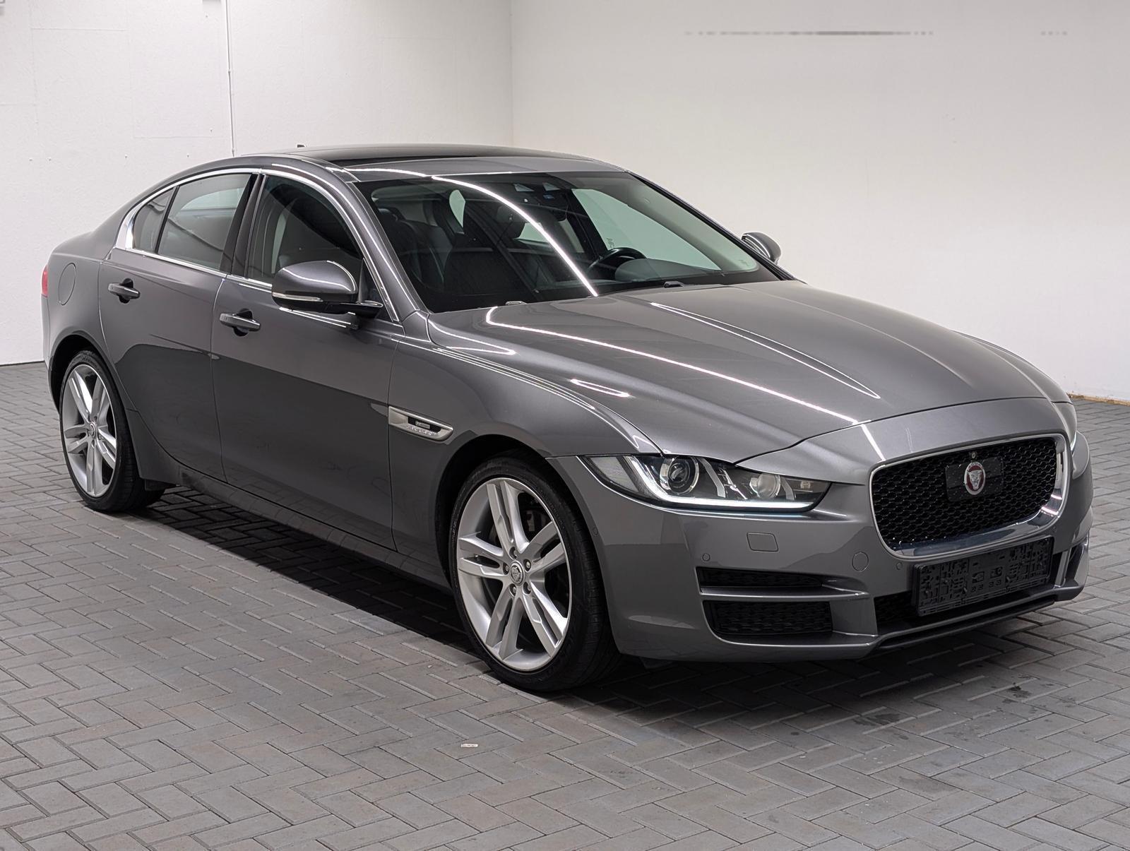 Jaguar XE R-Sport 360°/Pano/Standhzng/Meridian/Leder