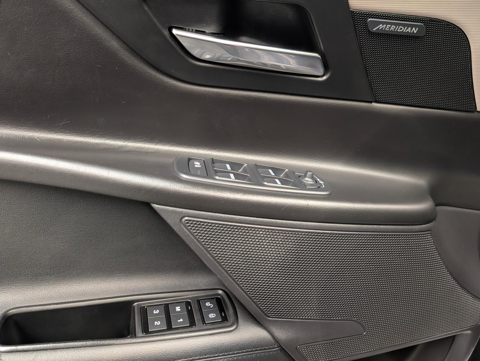 Jaguar XE R-Sport 360°/Pano/Standhzng/Meridian/Leder