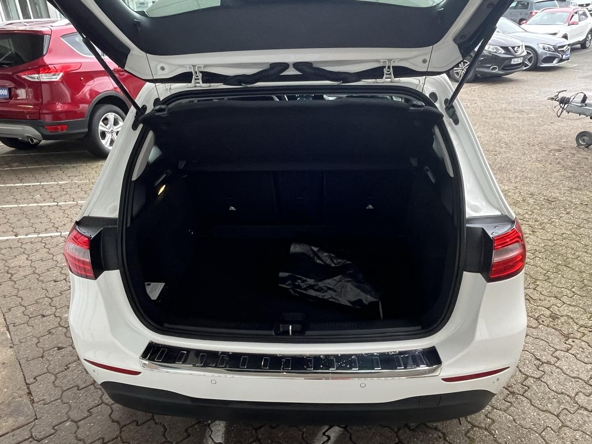 Mercedes-Benz B 180 AUTOMATIK*AHK Original*NAVI*PARK ASS*KLIMAAUT*