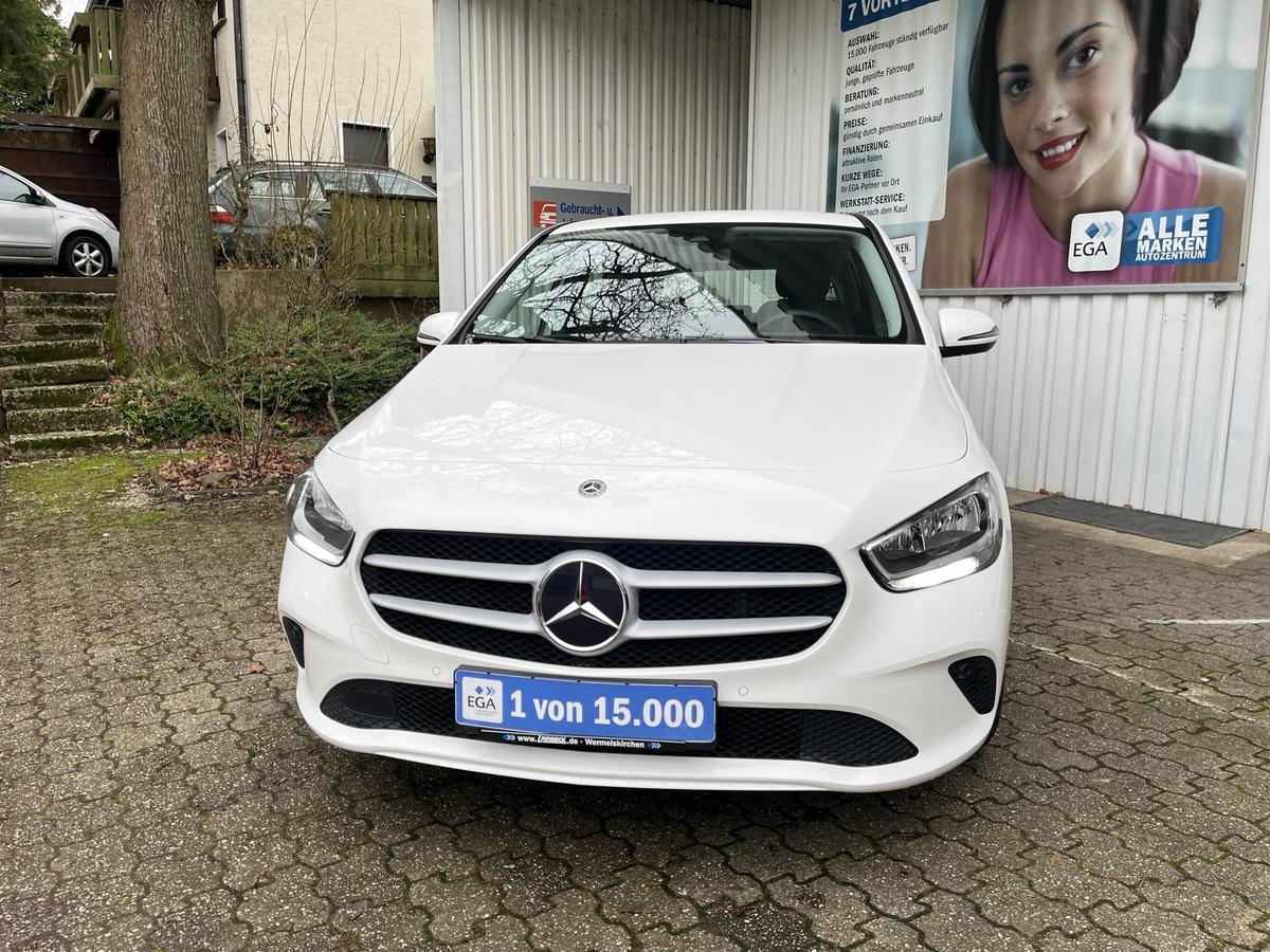 Mercedes-Benz B 180 AUTOMATIK*AHK Original*NAVI*PARK ASS*KLIMAAUT*