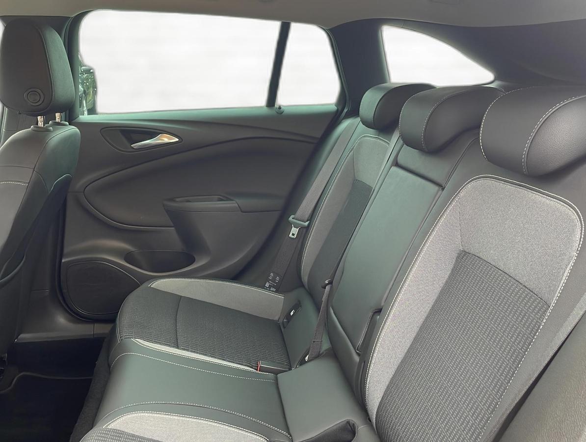 Opel Astra ST 1.2 ELEGANCE *LED*SHZ*RFK*LRH*NAVI