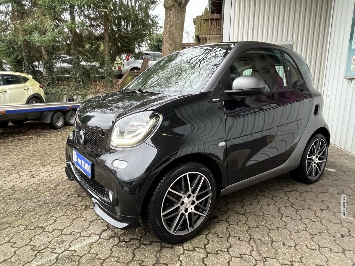 Smart ForTwo BRABUS DCT6G 109PS 18 TKM DCT PANO JBL NAVI SHZ PDC 
