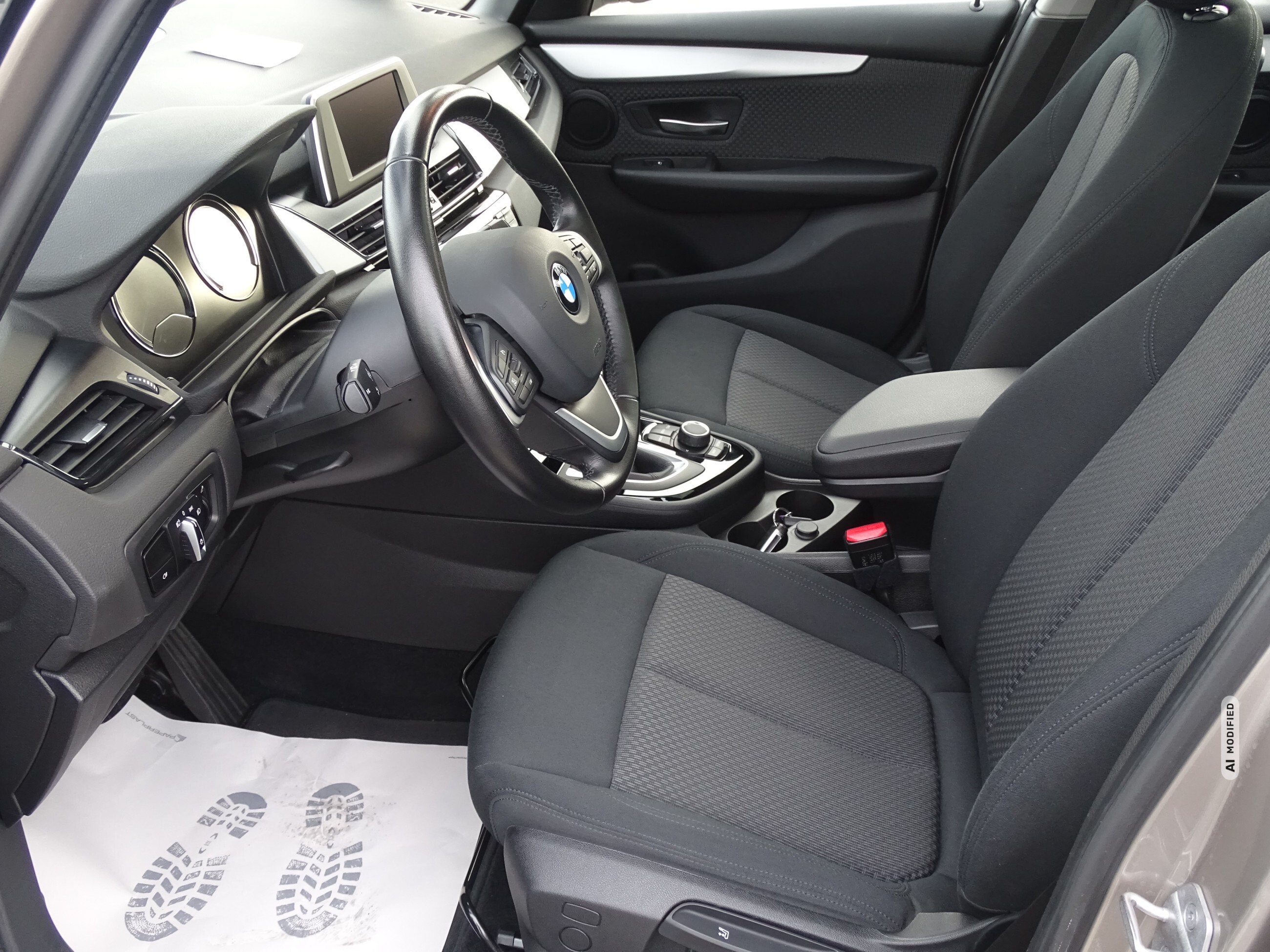 BMW 220 Active Tourer Advantage*LED*PANO*DAB*GJR*TEMP